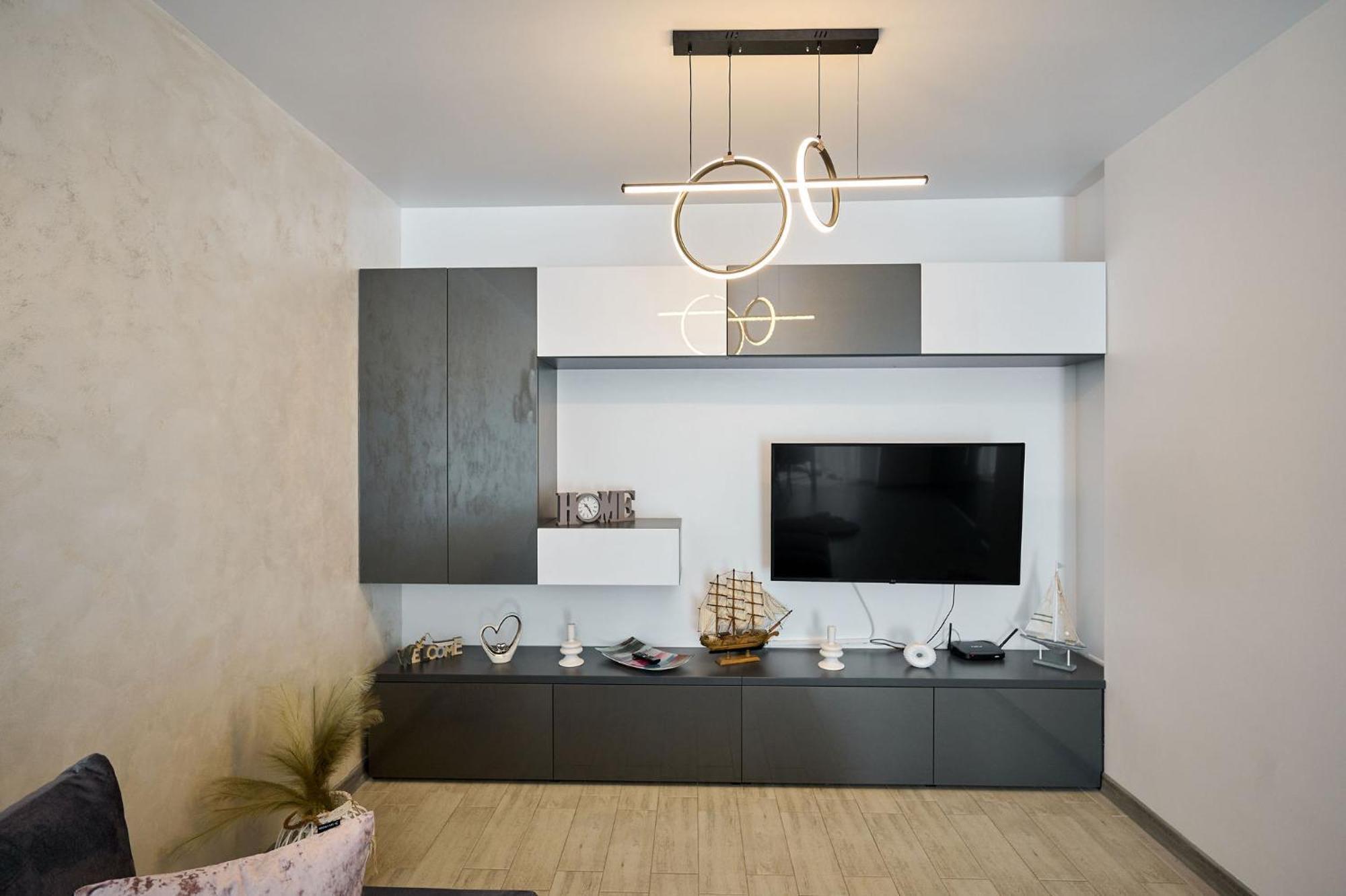Maya Apartment- Spa N Pools Beach Resort Mamaia Extérieur photo