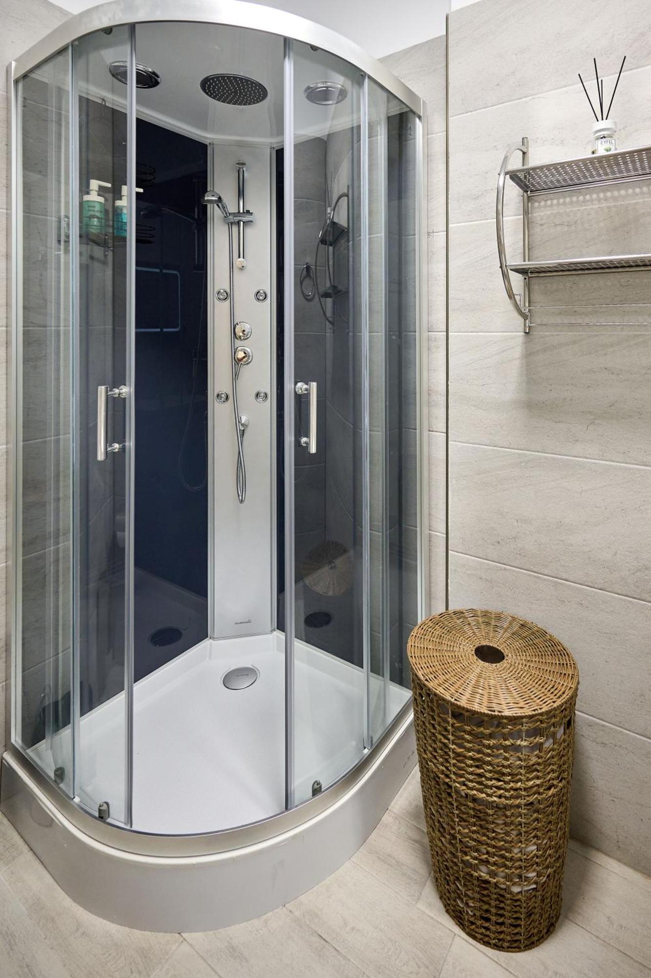 Maya Apartment- Spa N Pools Beach Resort Mamaia Extérieur photo